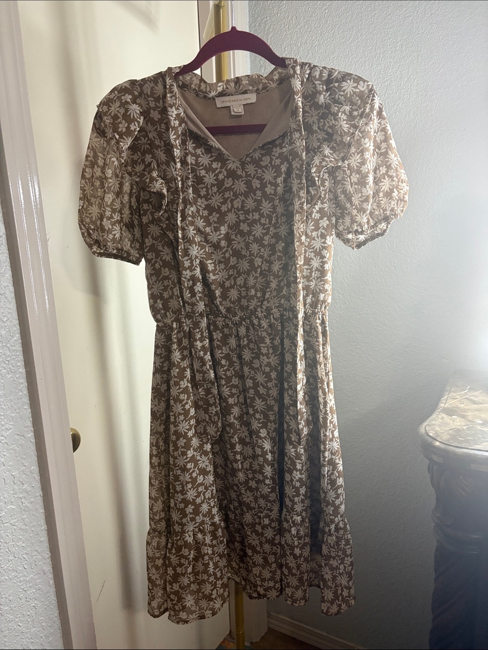 Monteau Brown Floral Puff-Sleeve Midi Dress